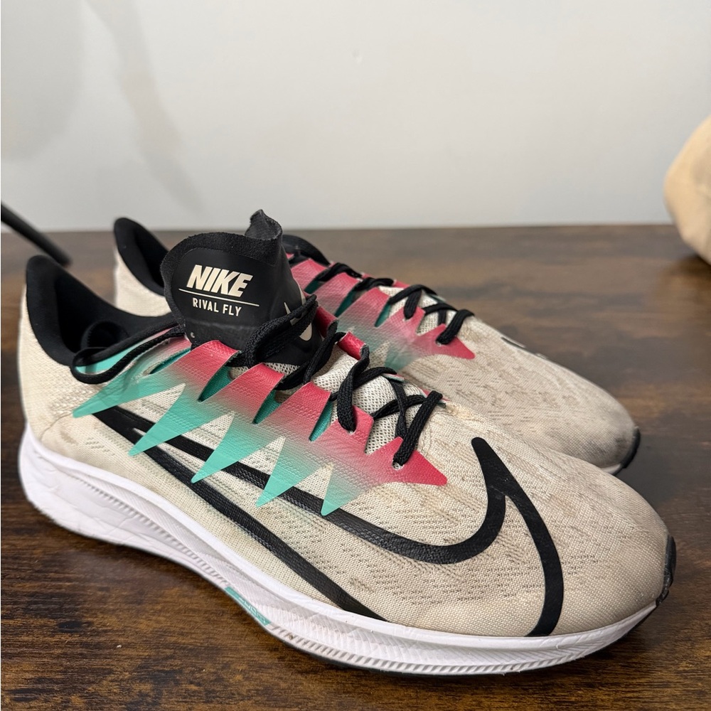 Nike Rival Fly Cream and Black Running Shoes
